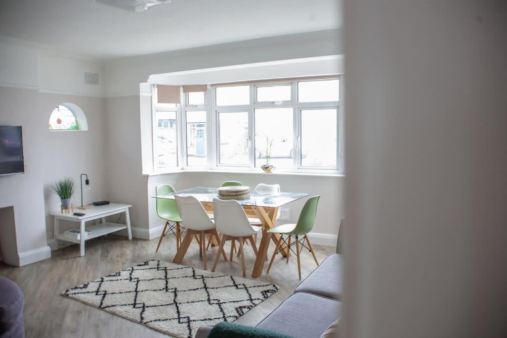 Ferienwohnung Coastal Haven In Leigh-On-Sea Southend-on-Sea Exterior foto